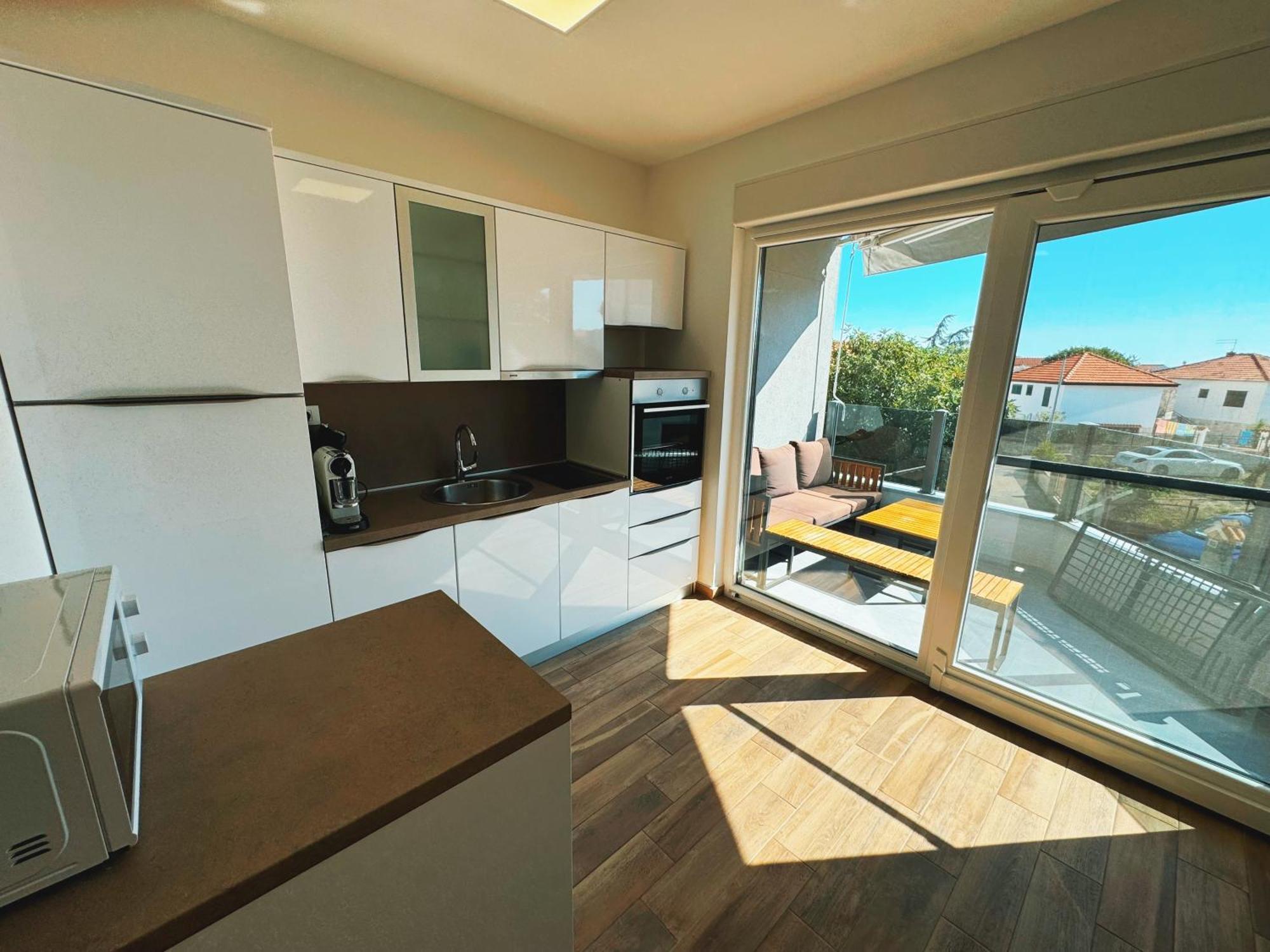 Milano Apartment Рогозница Екстериор снимка